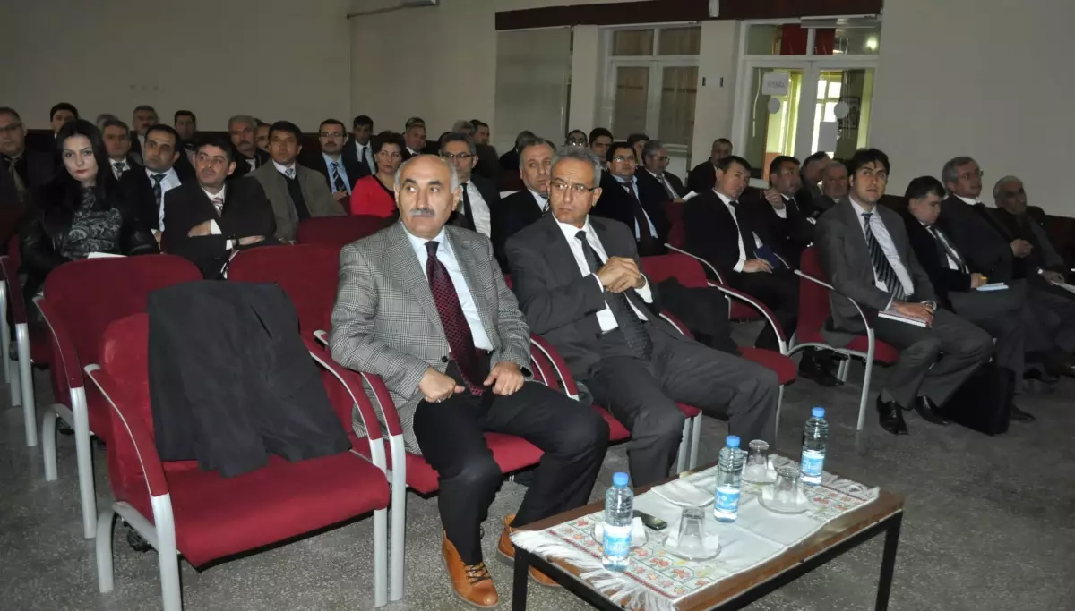 Milas\'ta Okul Müdürlerine Bilgilendirme Toplantısı