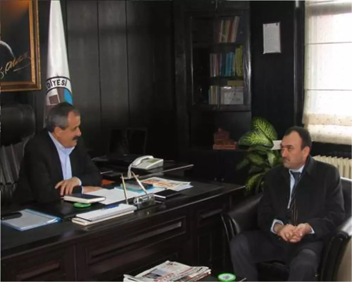 Milli Eğitim Müdürü Yılmaz'dan Belediye Başkanına Ziyaret