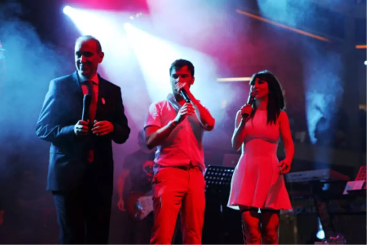 Sevgililer Gününde Unutulmaz Konser