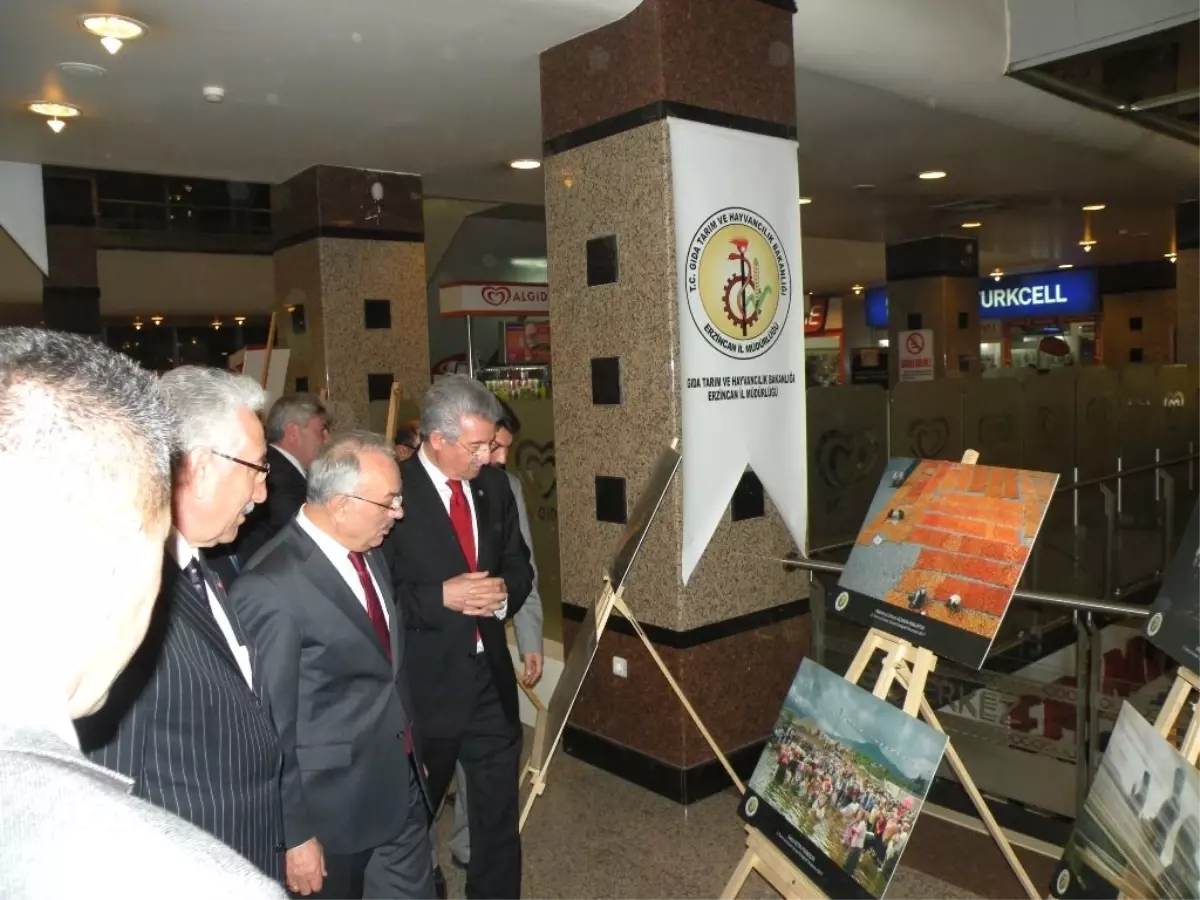 "Tarım ve İnsan" Konulu Fotoğraf Sergisi Büyük İlgi Gördü