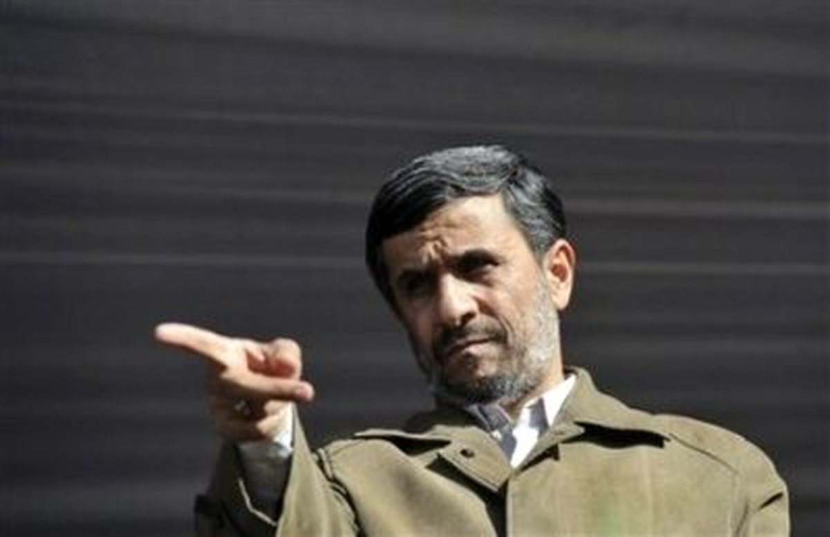 Ahmedinejad: "Bazı Ülkeler Bombalarla Donatıldı"