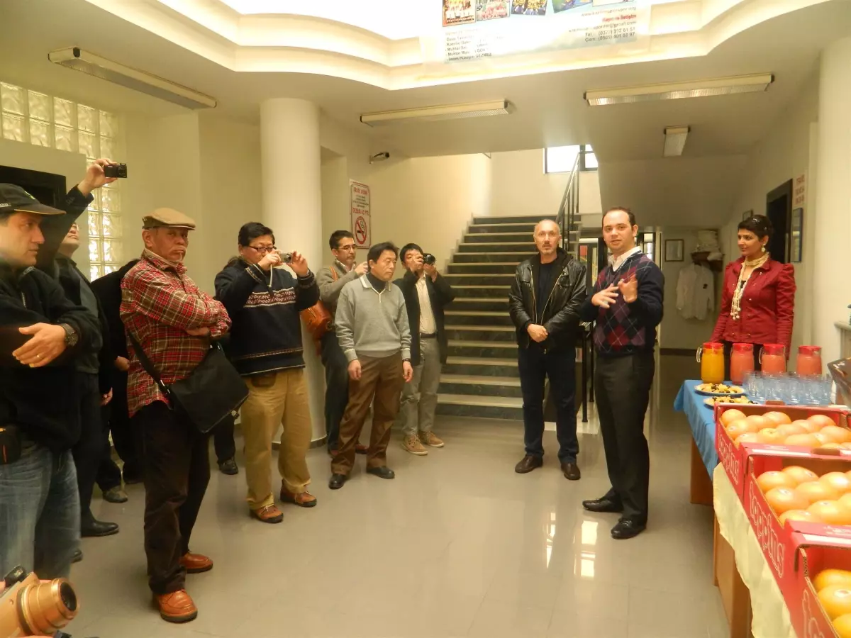 Akib, Japonya Kapısını Zorluyor