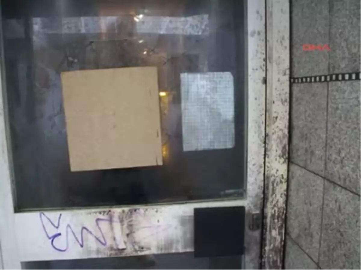 Almanya\'da Türk Lokalleri ve Gazete Bürosuna Molotoflu Saldırı