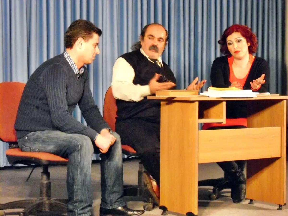 "Ayıp Ettik" Bir Kez Daha Sahnede