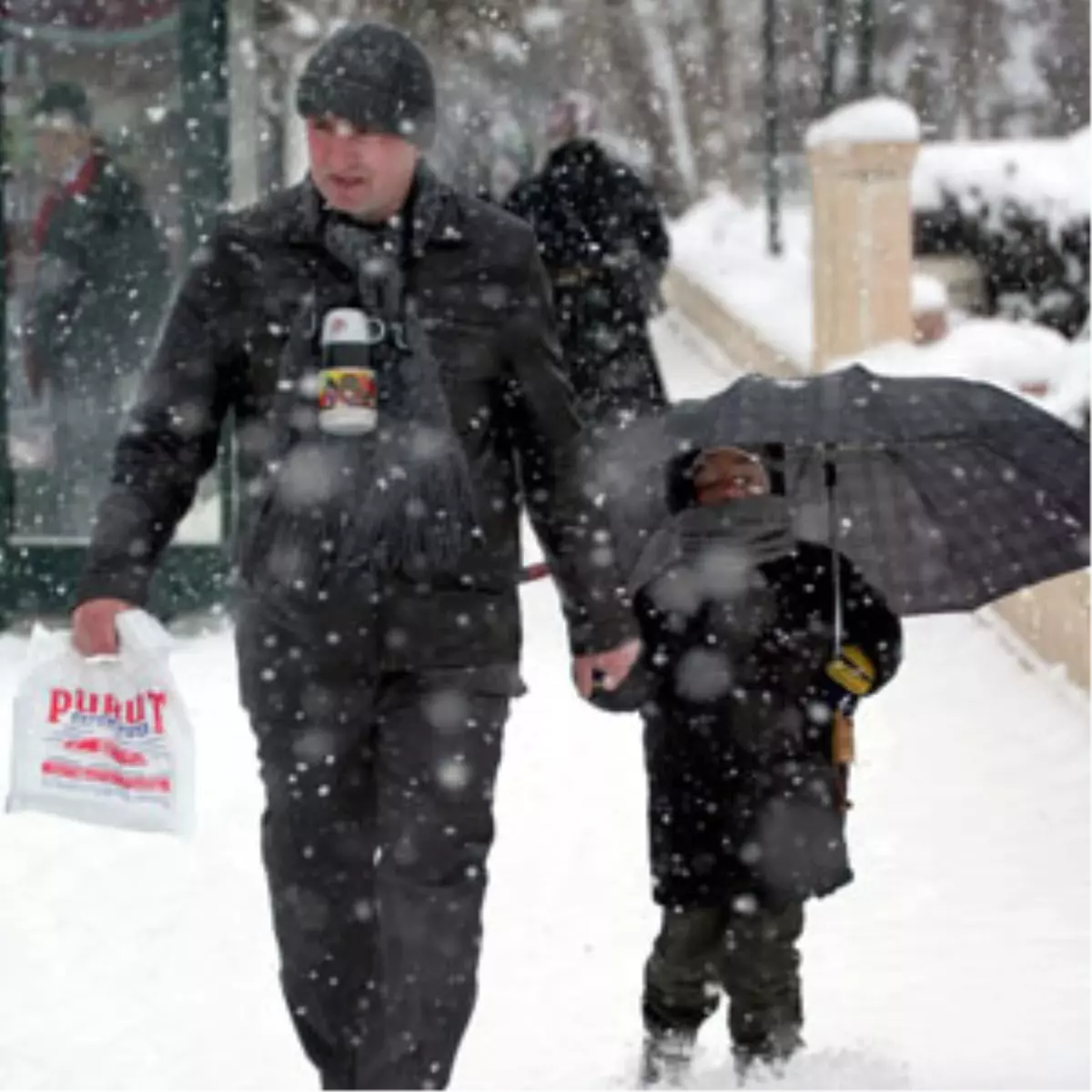 Bayburt\'ta Eğitime Kar Engeli