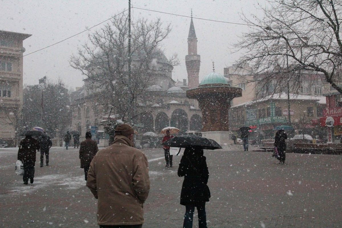 Bursa\'da Yoğun Kar Yağışı