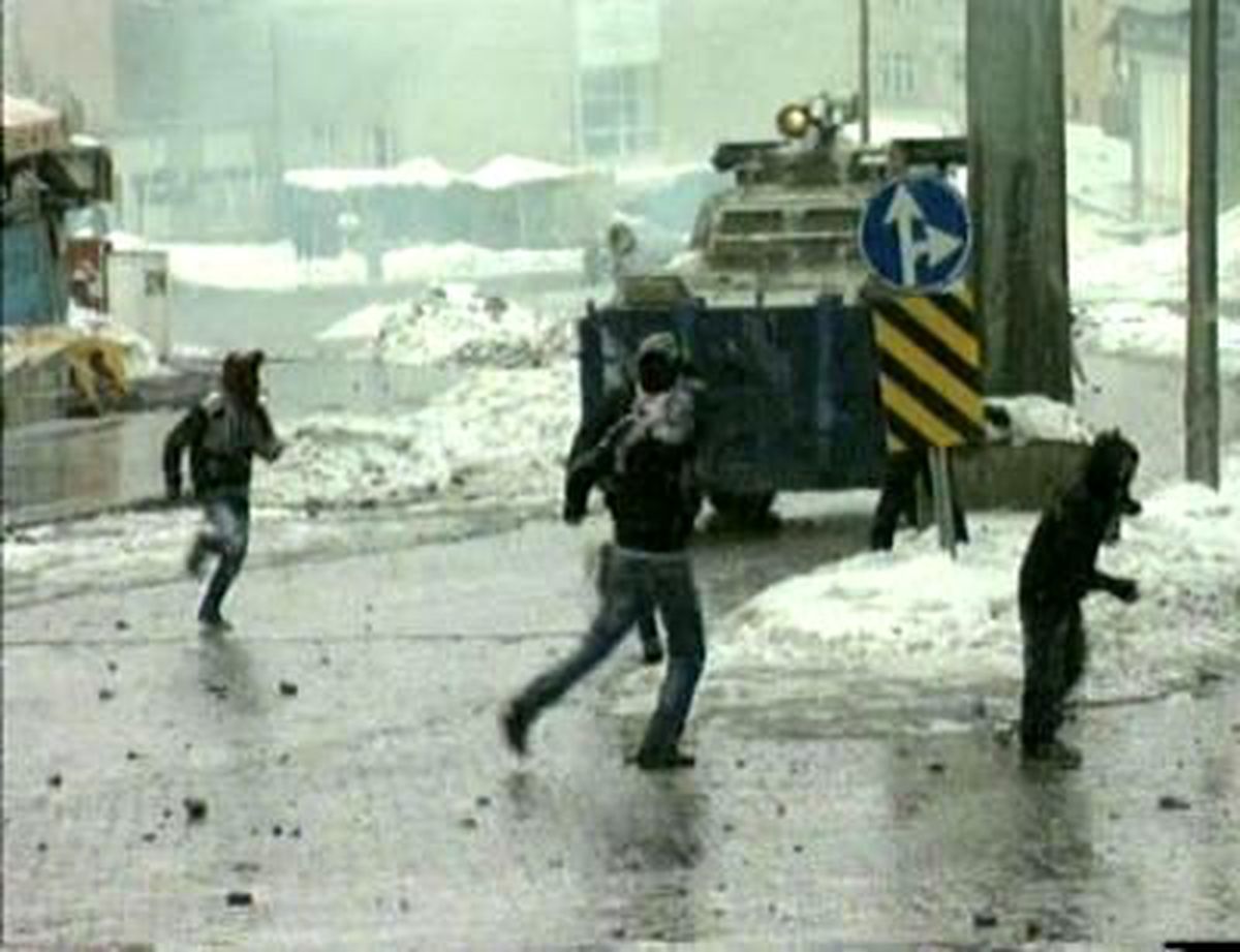 Cizre\'de Olaylı Gece