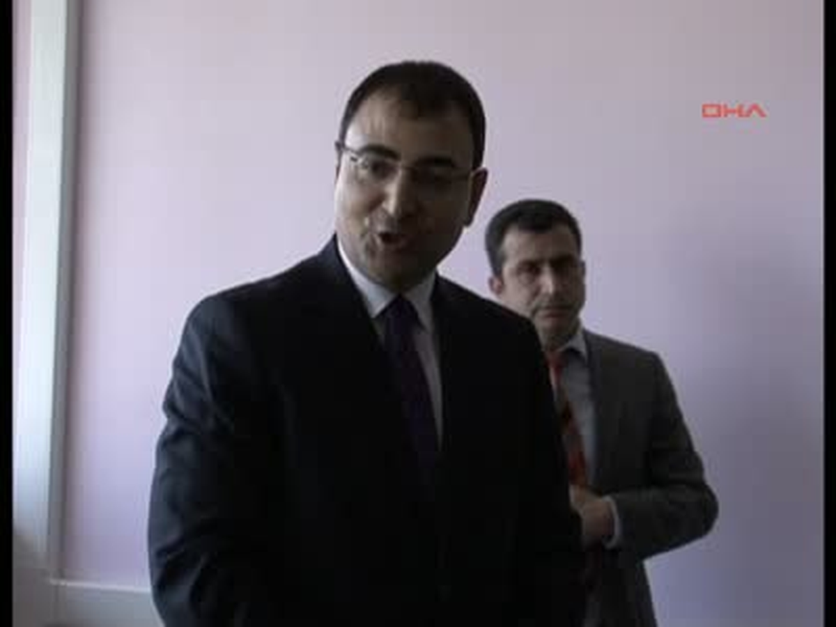 Fatih Projesinde Diyarbakır\'da 467 Öğrenci Tablet Bilgisayara Kavuştu