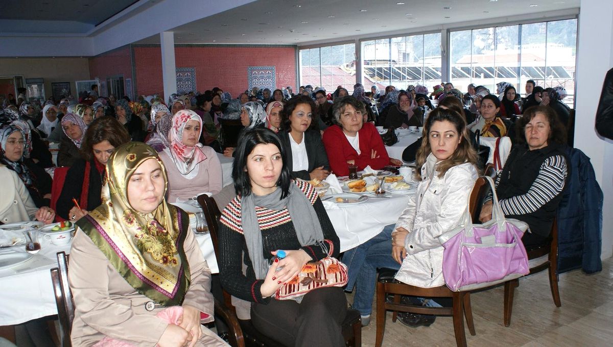 Fethiye'de Boşanma Konferansı