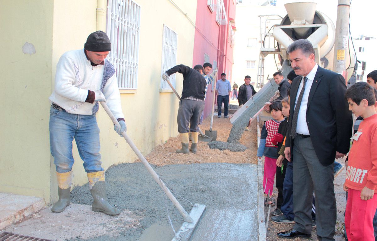Halkkent Mahallesi'nde Düzenleme Çalışmaları Yapılıyor