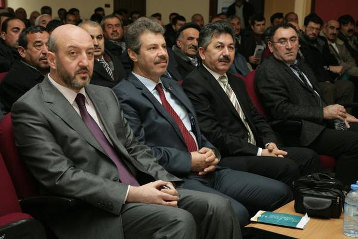 Pancar Çiftçilerine Eğitim Semineri
