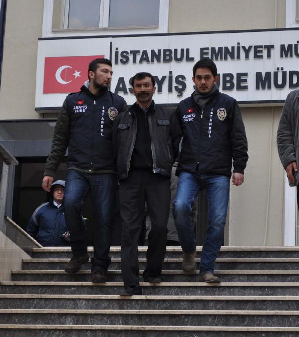 Sahte Altın Çakmak Satan Dolandırıcı Yakalandı