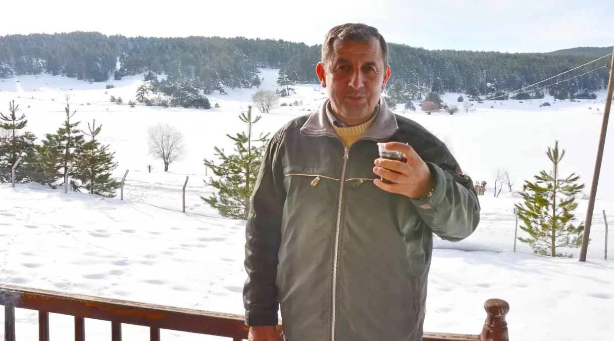 Simav\'ın Zirvesinde Karla Karışık Pekmez Keyfi