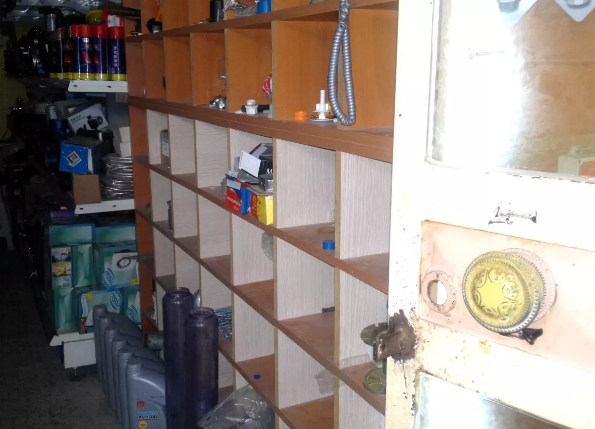 Soyduğu İş Yerine Tuvaletini Yaptı