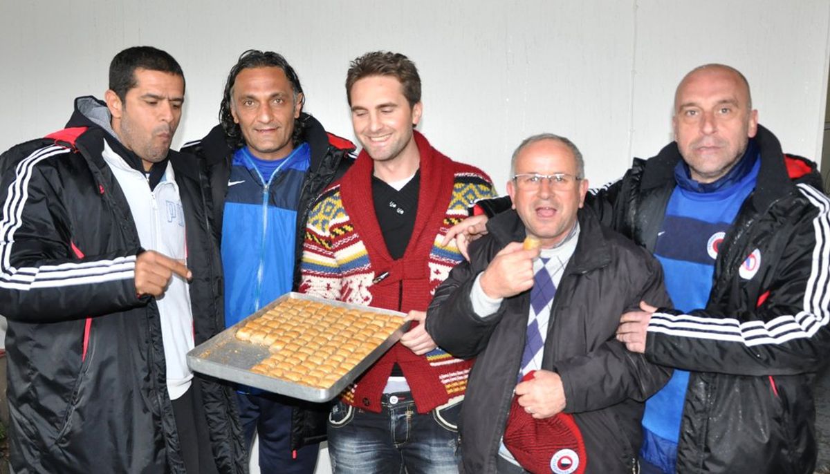 Taraftarın Baklava Desteği Sürüyor