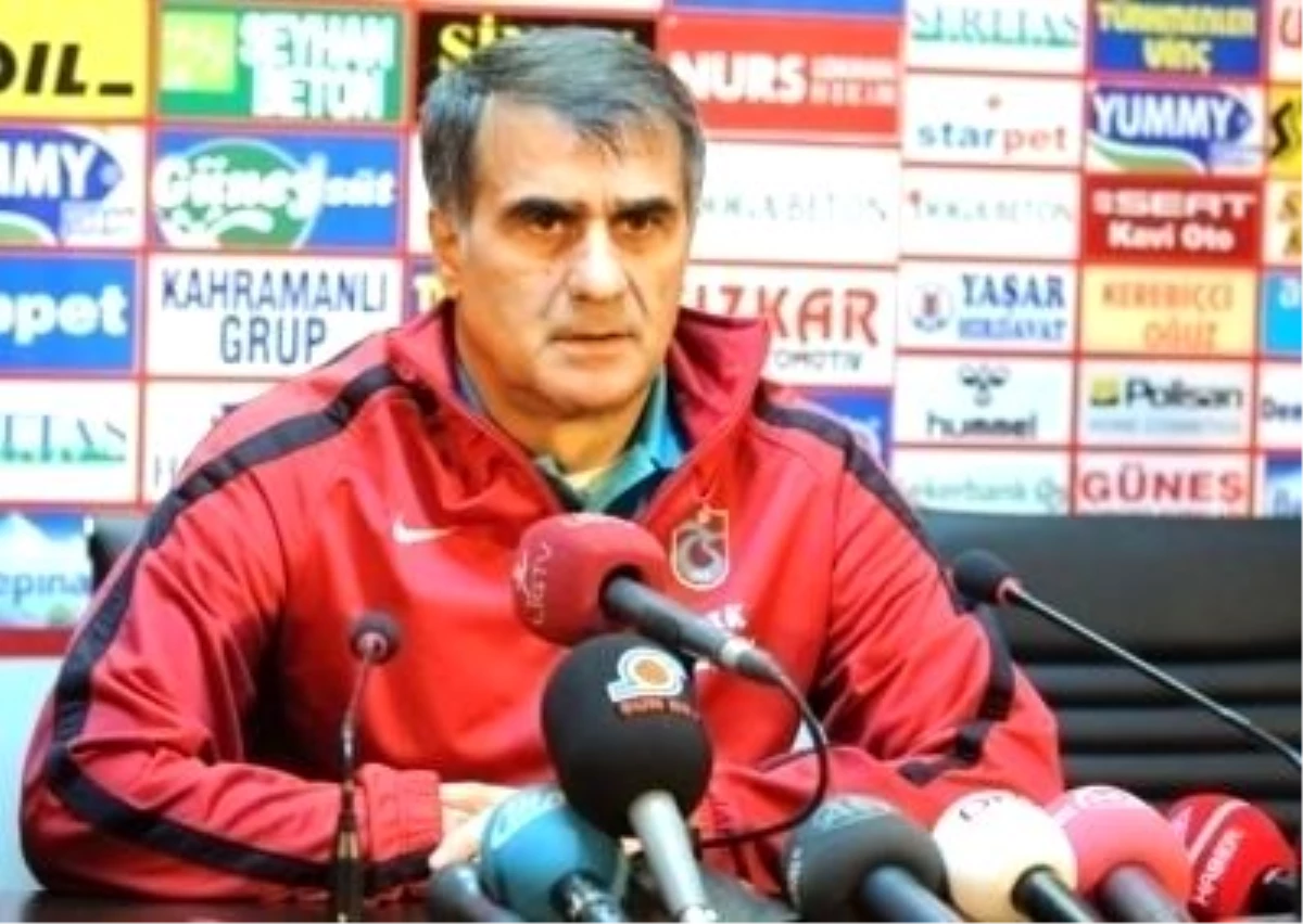 Trabzonspor Teknik Direktörü Şenol Güneş\'in Basın Toplantısı