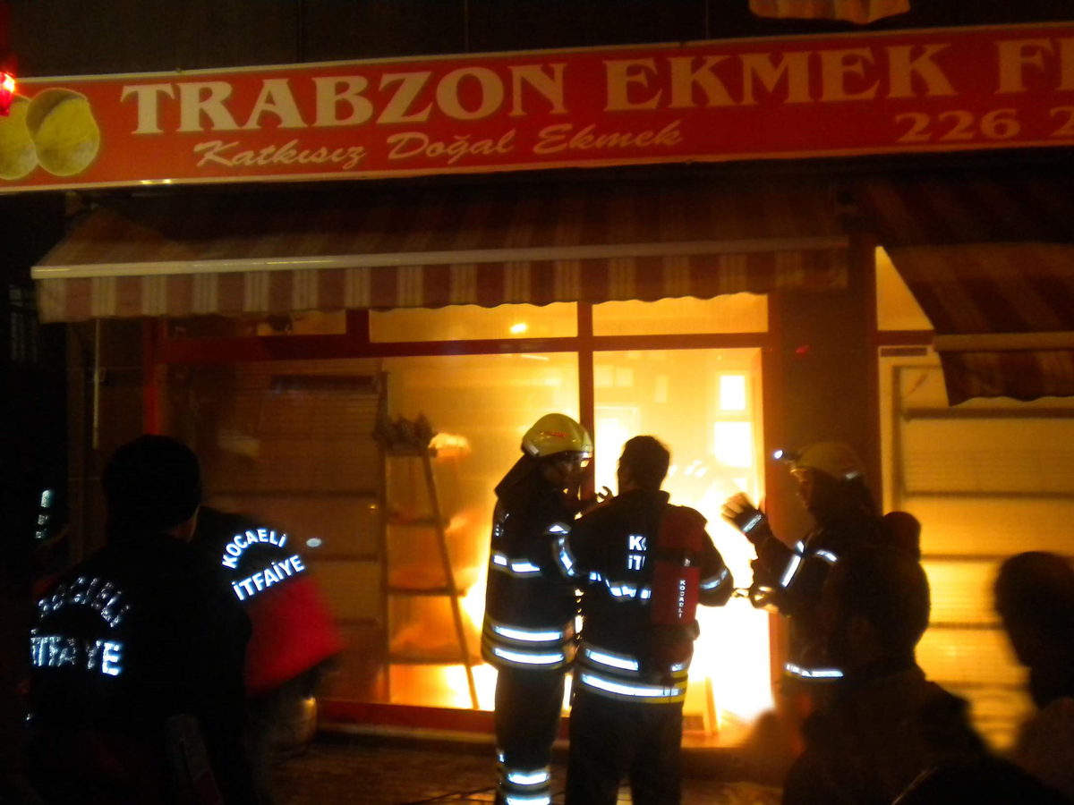 Yangın Mağdurlarına Zabıta Yardım Etti