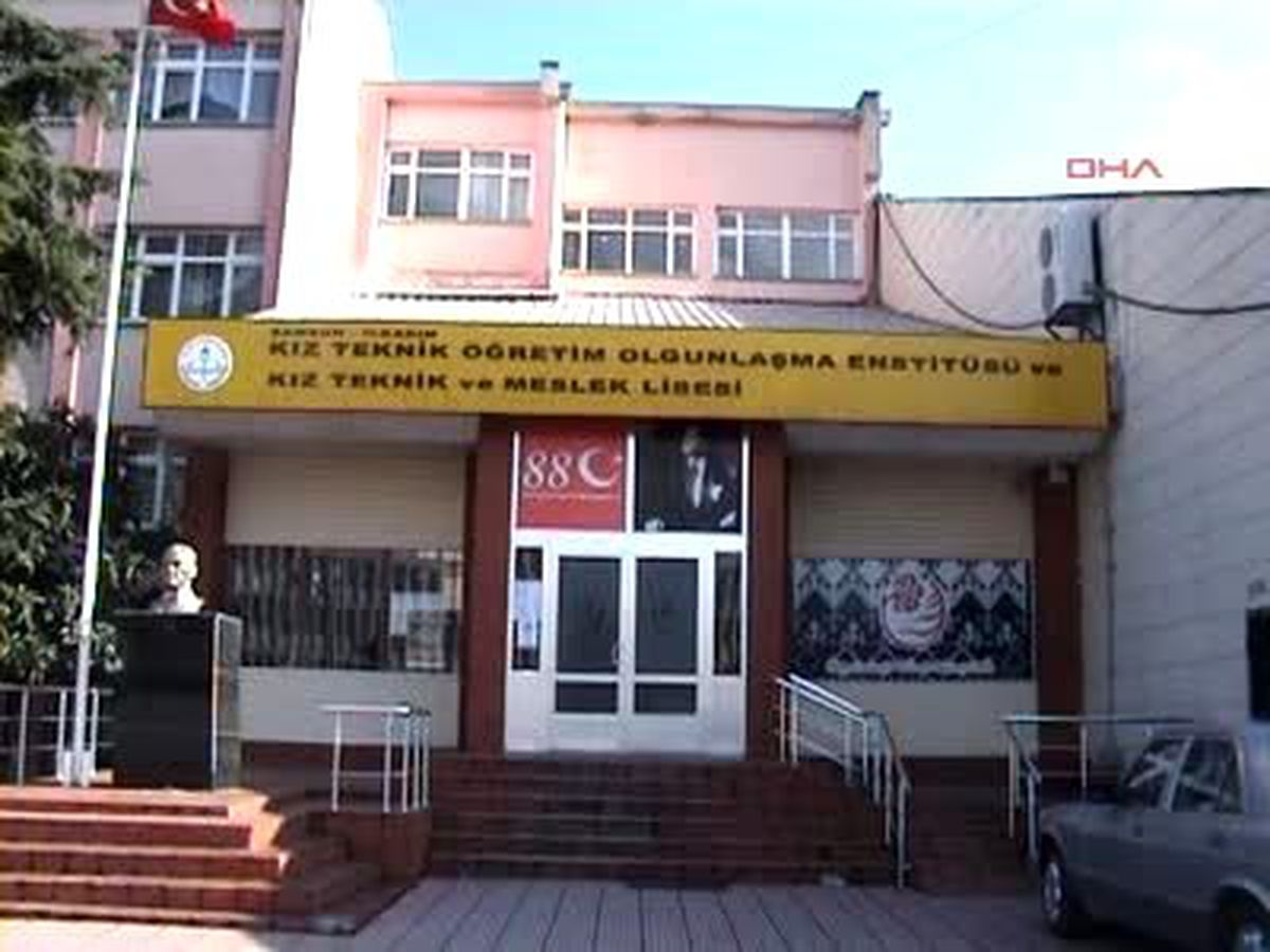 120 Yıldır Saklanan Gelinlik