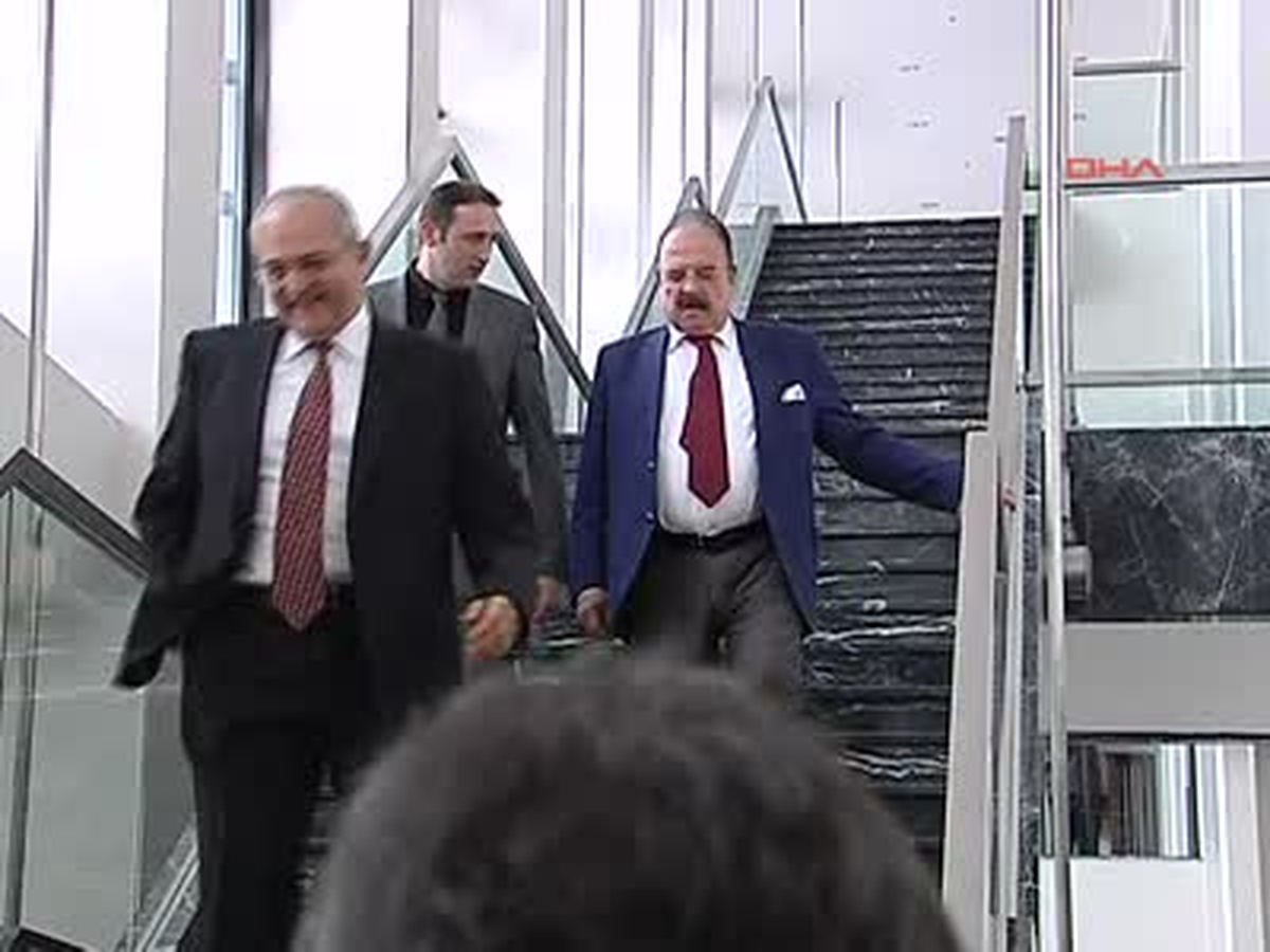 Anadolu Kulüpleri Şenes Erzik\'i Destekleyeceklerini Bildirdi