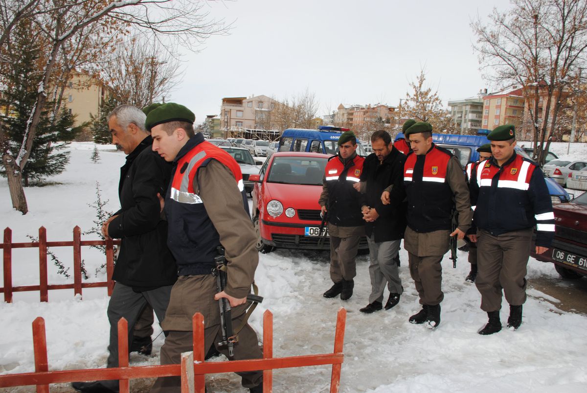 Ankara Jandarmasından Zehir Tacirlerine Baskın