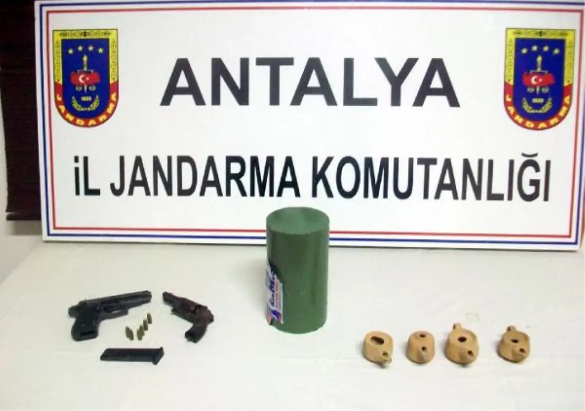 Antalya\'da \'Selenyum 74\' Operasyonu