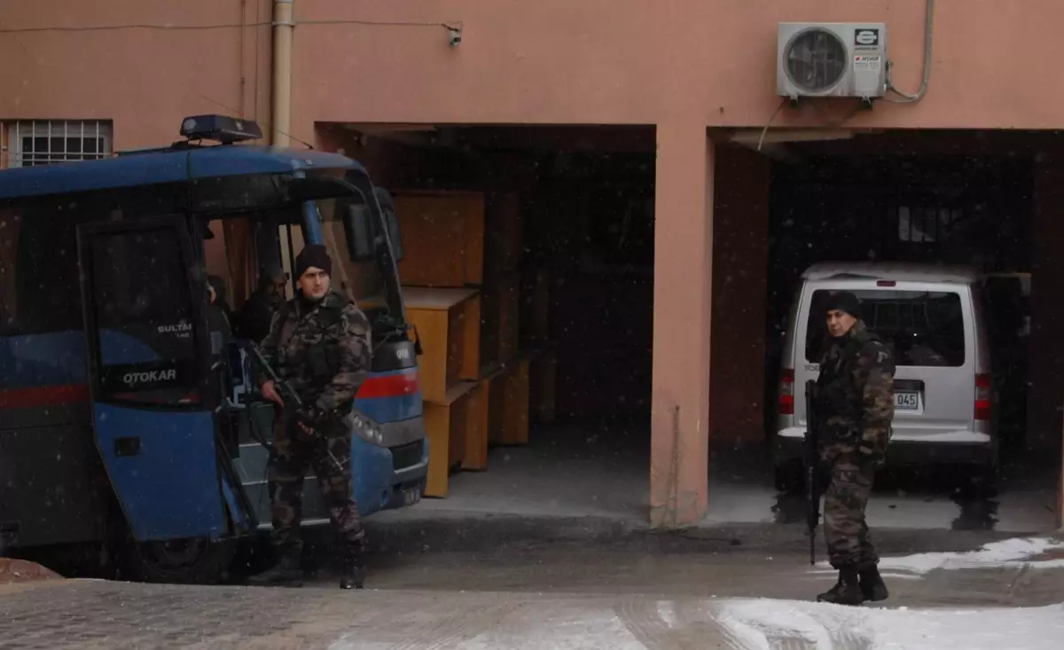 Başbuğ'un İddianamesi Zirve Yayınevi Davasına Uzadı