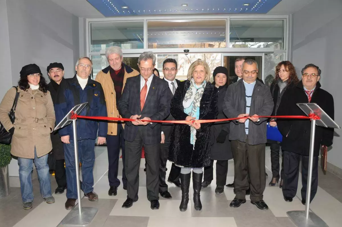 Cumhuriyet'in Öyküsü Karikatürlerle Anlatıldı