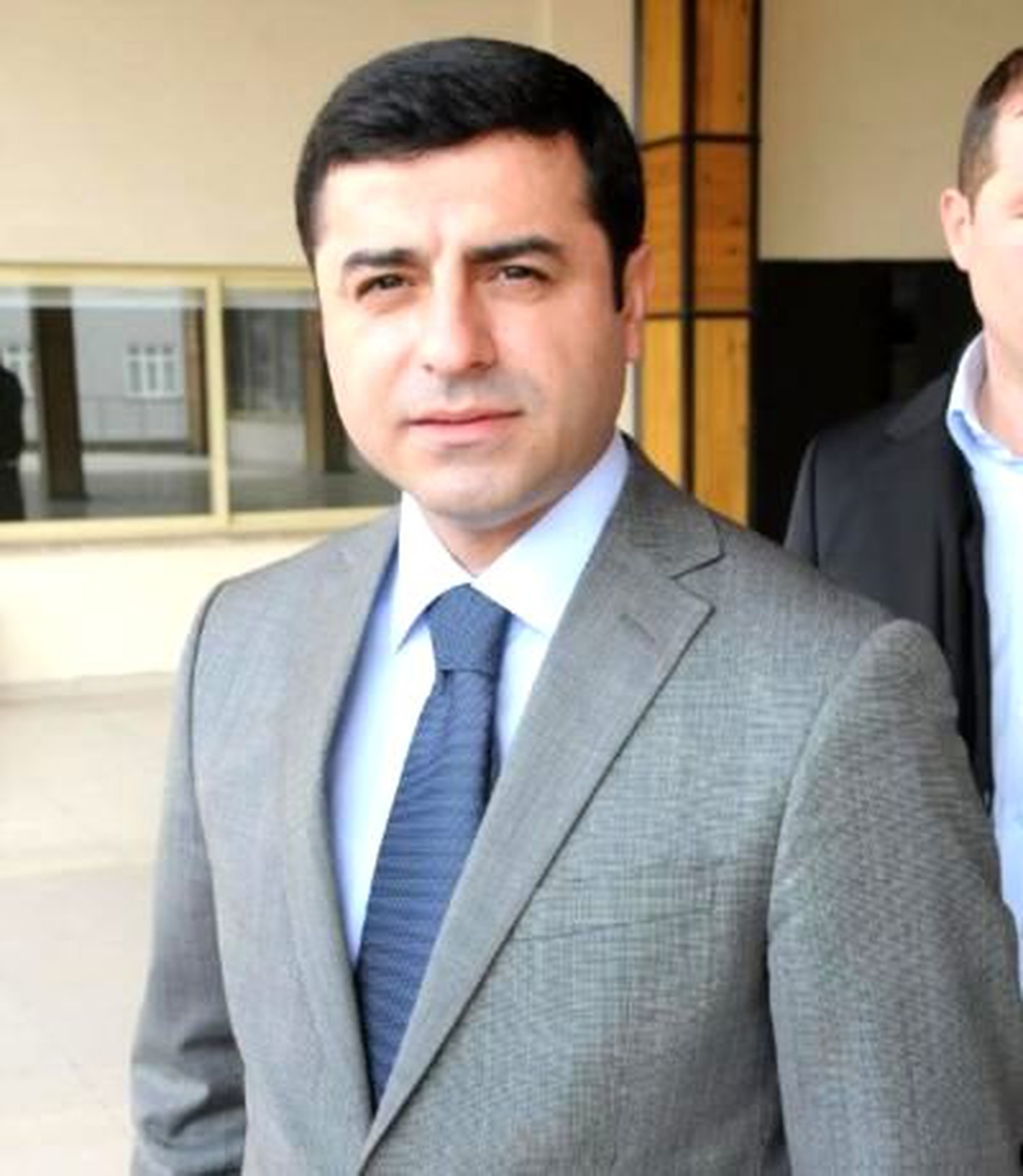 Diyarbakır1 Demirtaş: İki Vekil Arkadaşımız Bedenini Ölüme Yatırdı