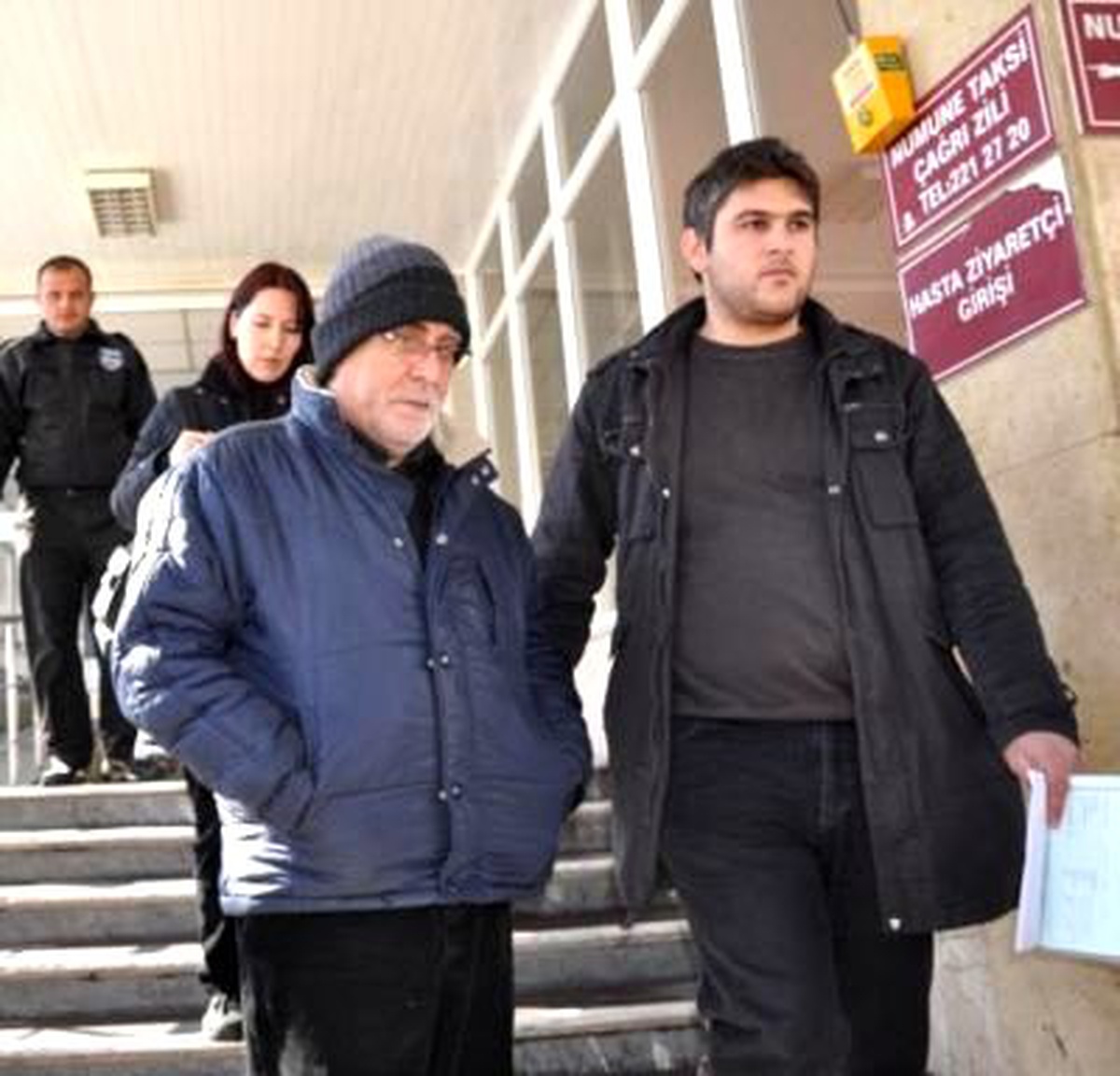 İhale Yolsuzluğunda 5 Tutuklama
