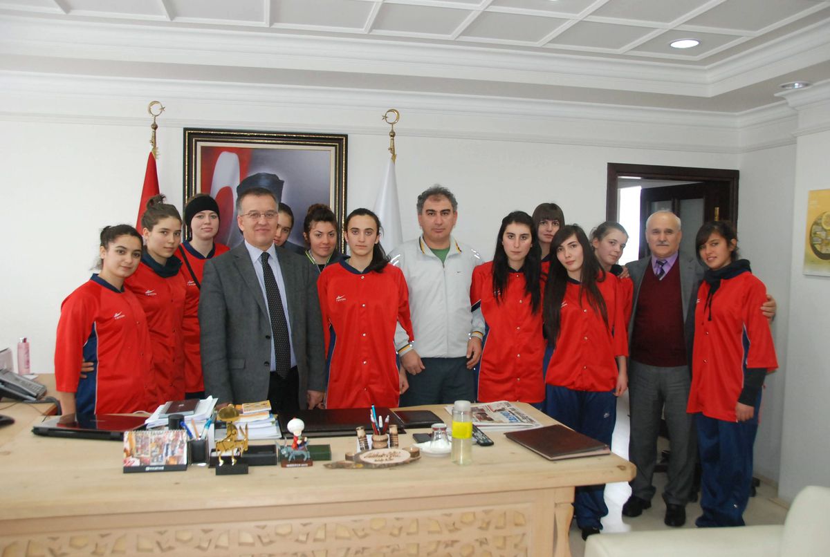 İl Şampiyonu Takımlardan Başkan Oğul\'a Ziyaret