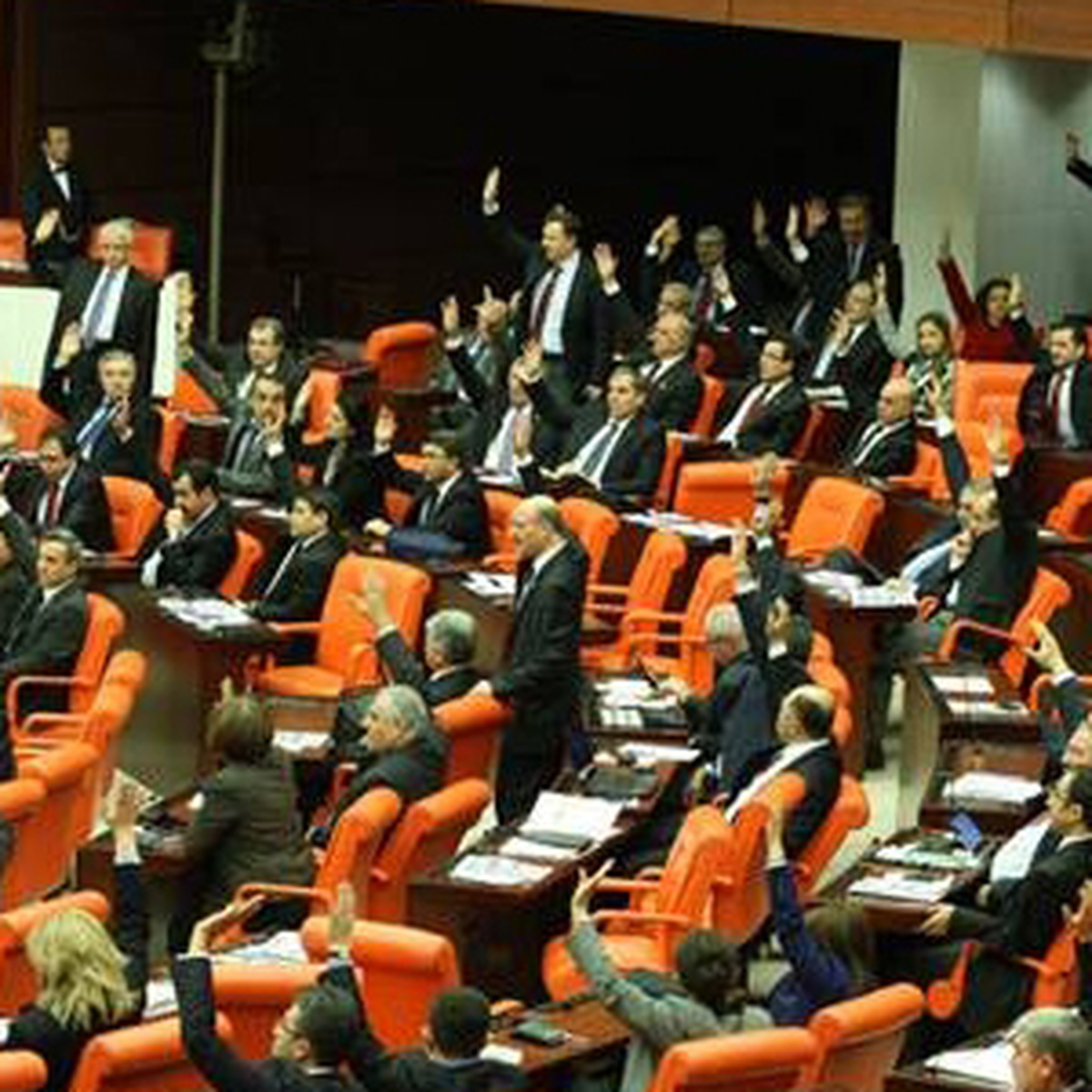 Meclis MİT Yasası\'nı Kabul Etti