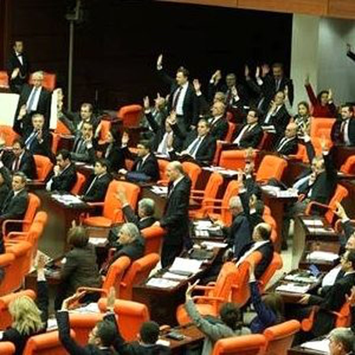 MİT Kanunu Görüşmelerine Başlandı