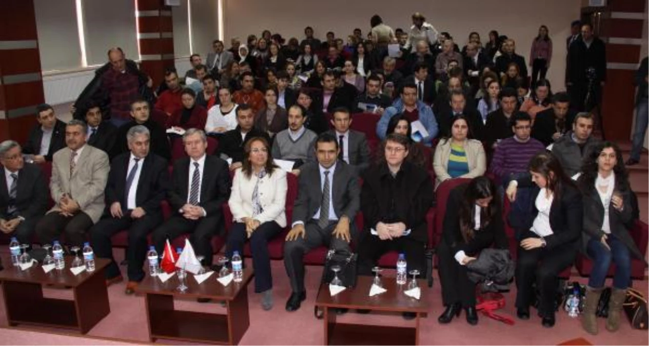Nevşehir Üniversitesi\'nde TÜBİTAK Bilgilendirme Toplantısı Yapıldı