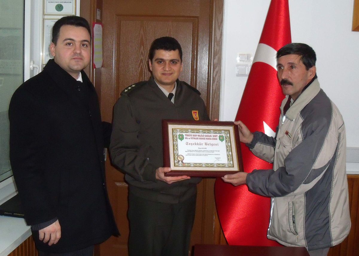 Salihli Askerlik Şubesi'ne Taydaş'tan Ziyaret
