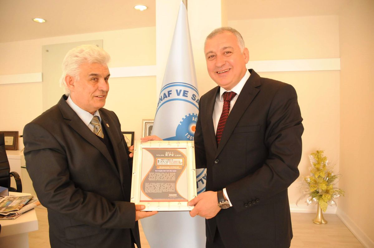 Sevimçok Plaketini Aldı
