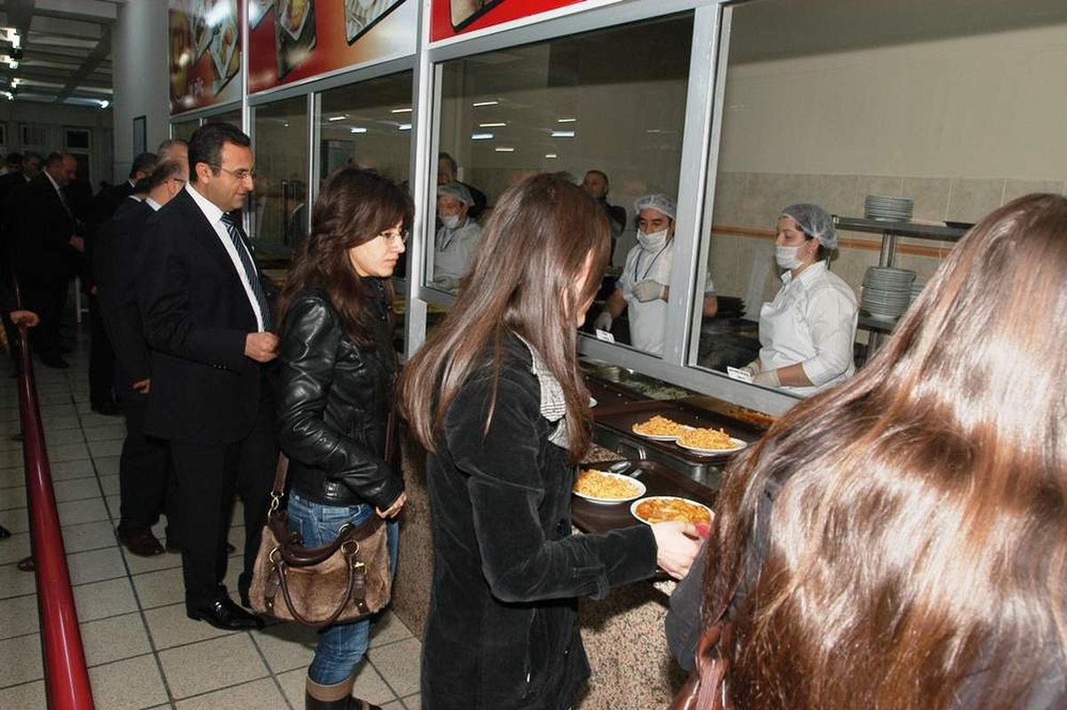 Vali Demir, Üniversite Öğrencileri ile Biraraya Geldi