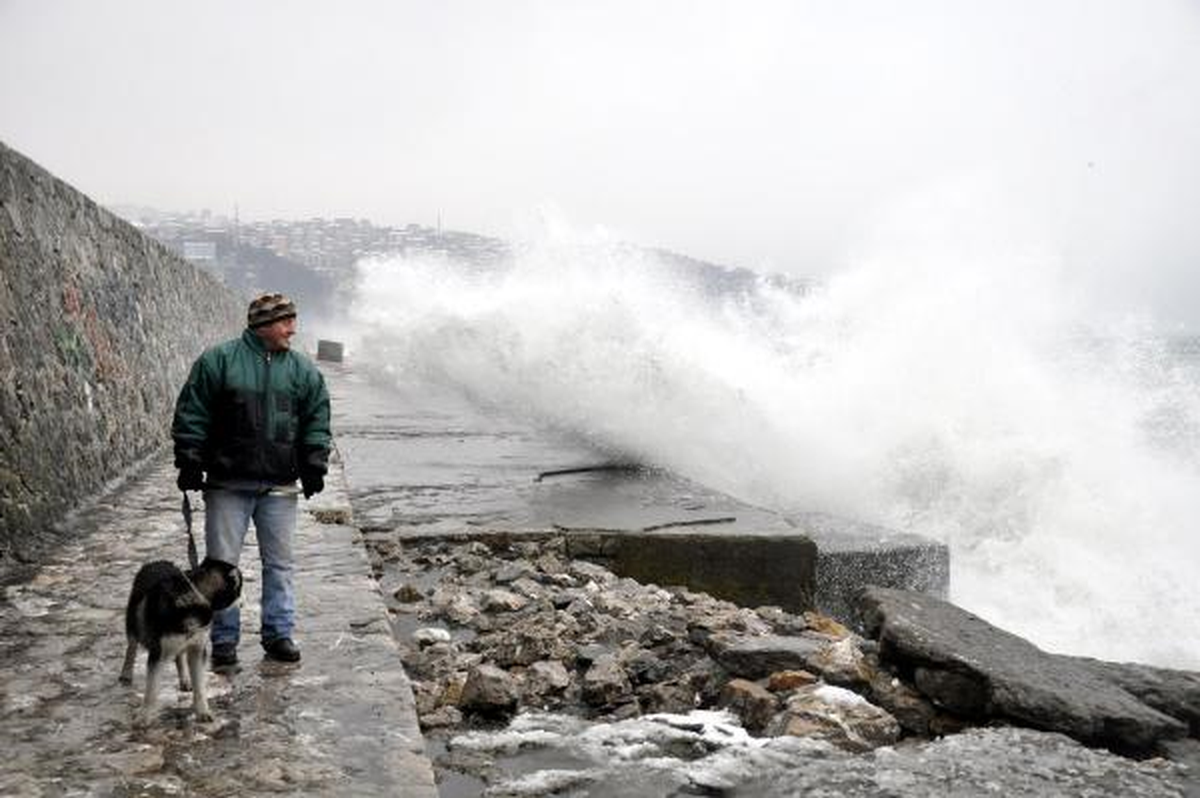 Zonguldak\'ta Kar Yaşamı Olumsuz Etkiledi (2)