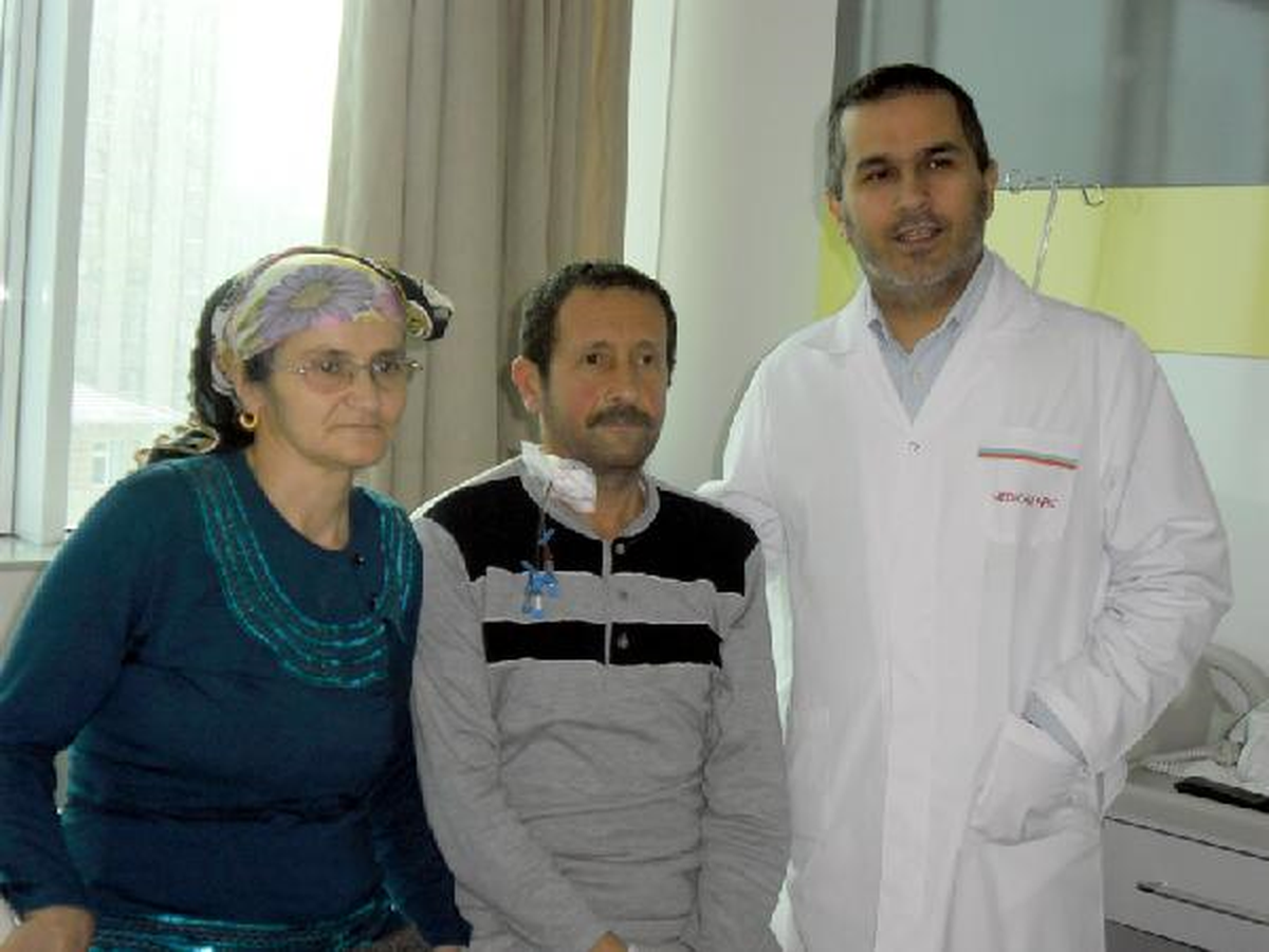 3 Çocuk Annesi, Eşine Böbreğini Verdi