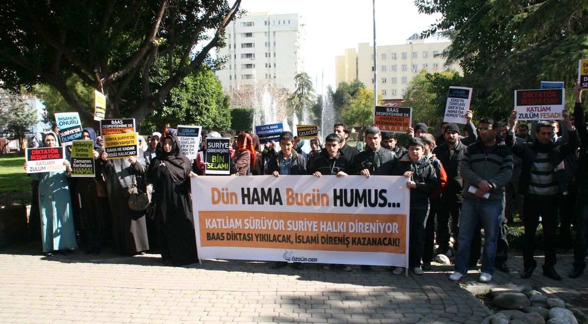Adana\'da \'Suriye\' Protestosu