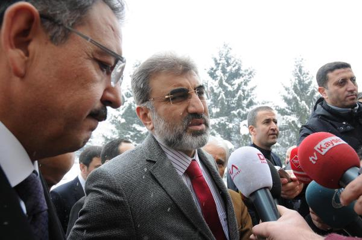 Bakan Yıldız: Yunanistan\'a Gaz Akışı Bugün Yeniden Başladı (2)