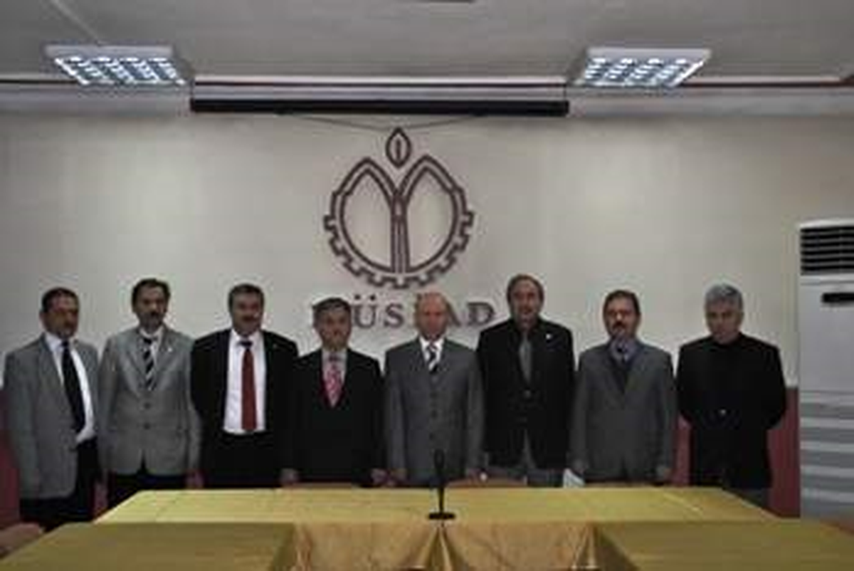 Eğitim Bir-Sen Müsiad\'ı Ziyaret Etti