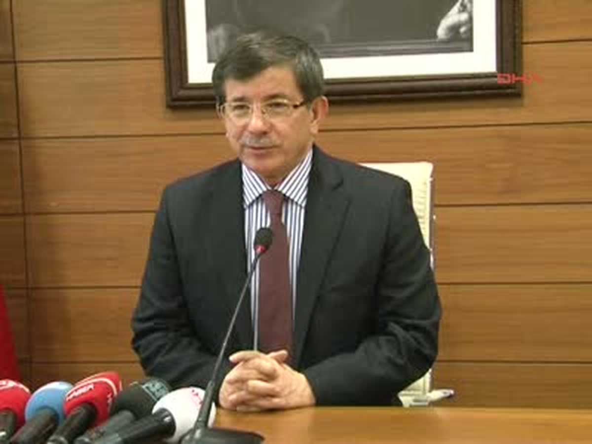 Bakan Davutoğlu: Suriye ile İlgili Girişimlerimizin Dozunu Artırmaya Kararlıyız