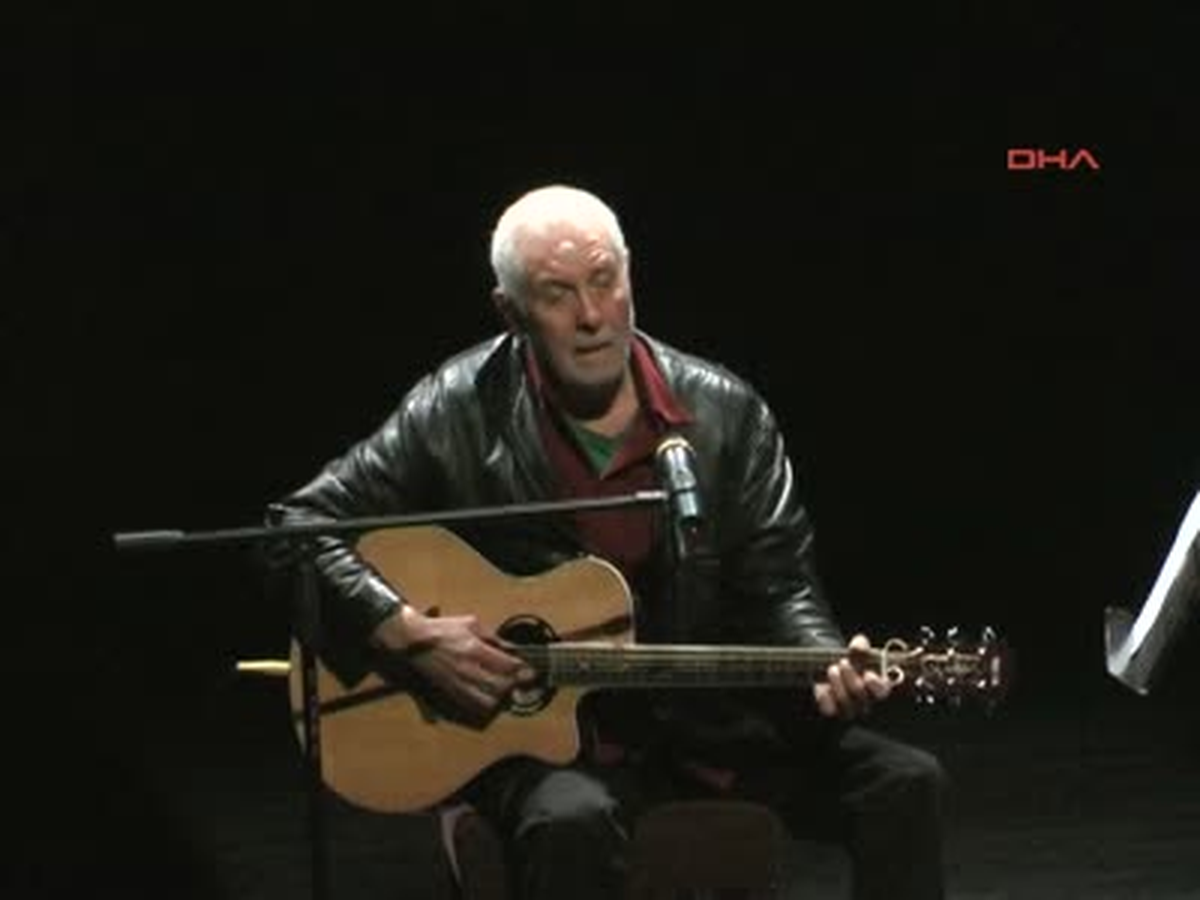 İlhan Şeşen Alanyalıları Coşturdu