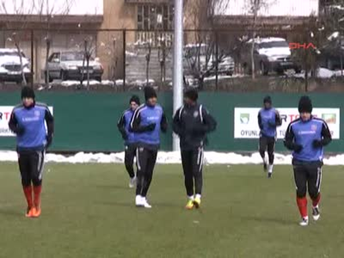 Karabükspor Teknik Direktörü Korkmaz: "Kayıpsız Dönersek Önümüzü Daha Rahat Görebiliriz"