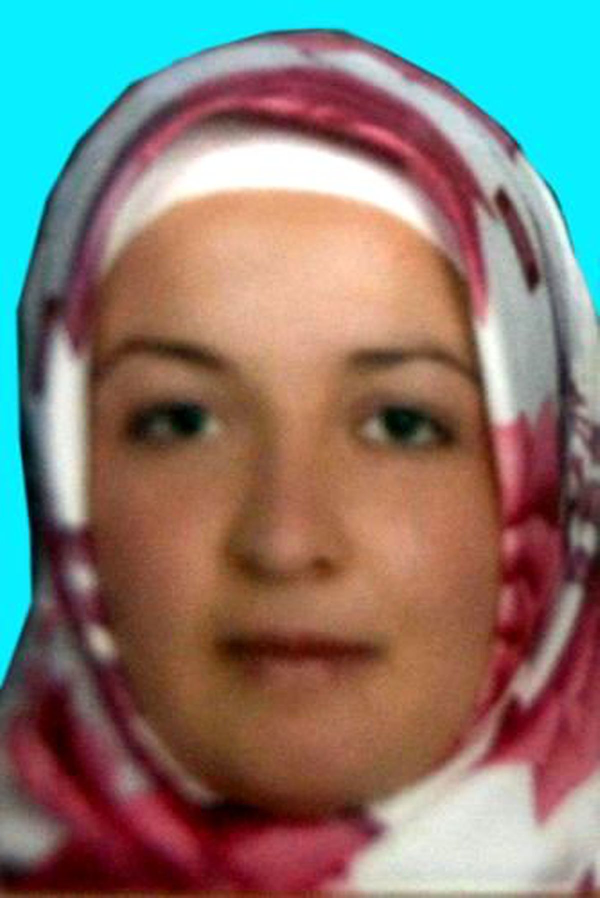 Karısını 9 Yerinden Bıçaklayarak Öldürdü
