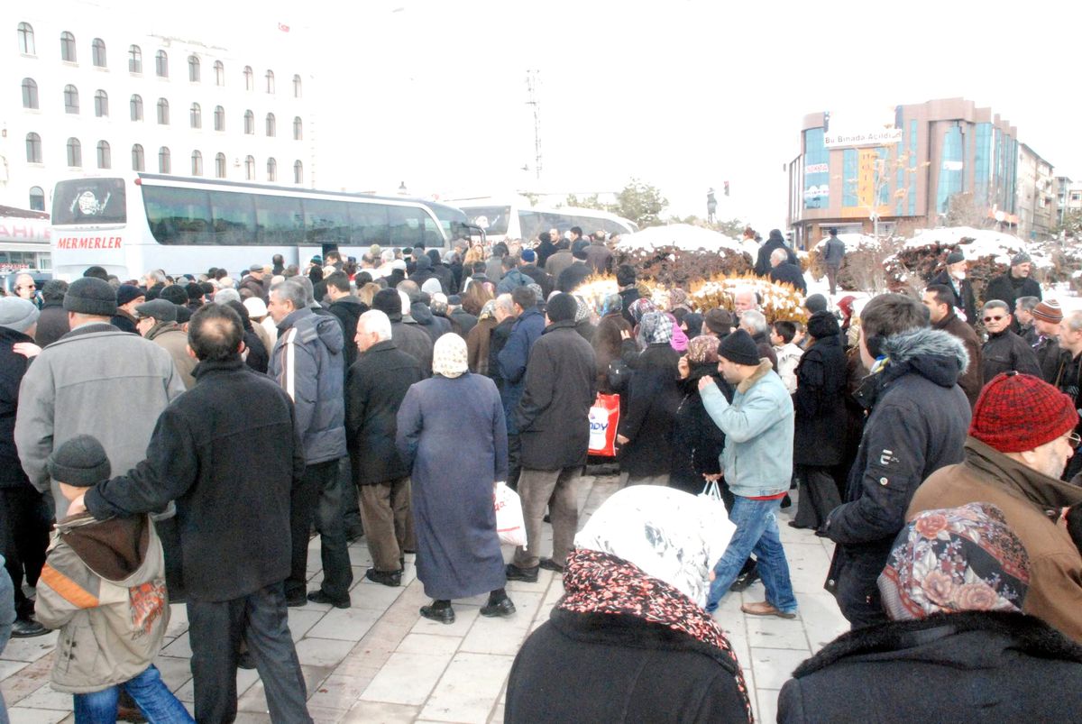 Kırşehir\'den 91 Kişi Kutsal Topraklara Gitti