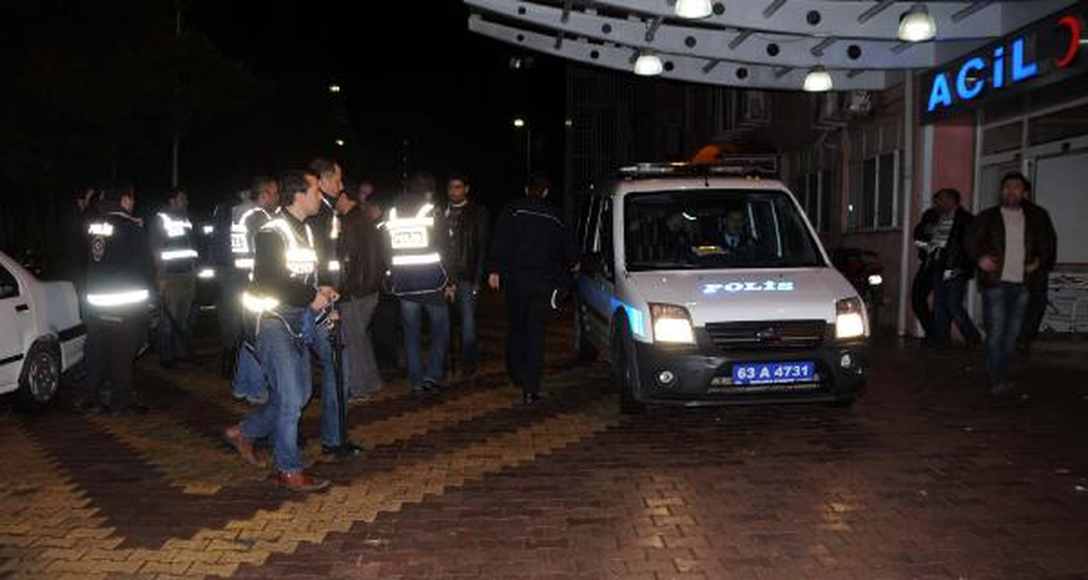 Kuzenlerin Kavgasında Kan Aktı; 1 Yaralı