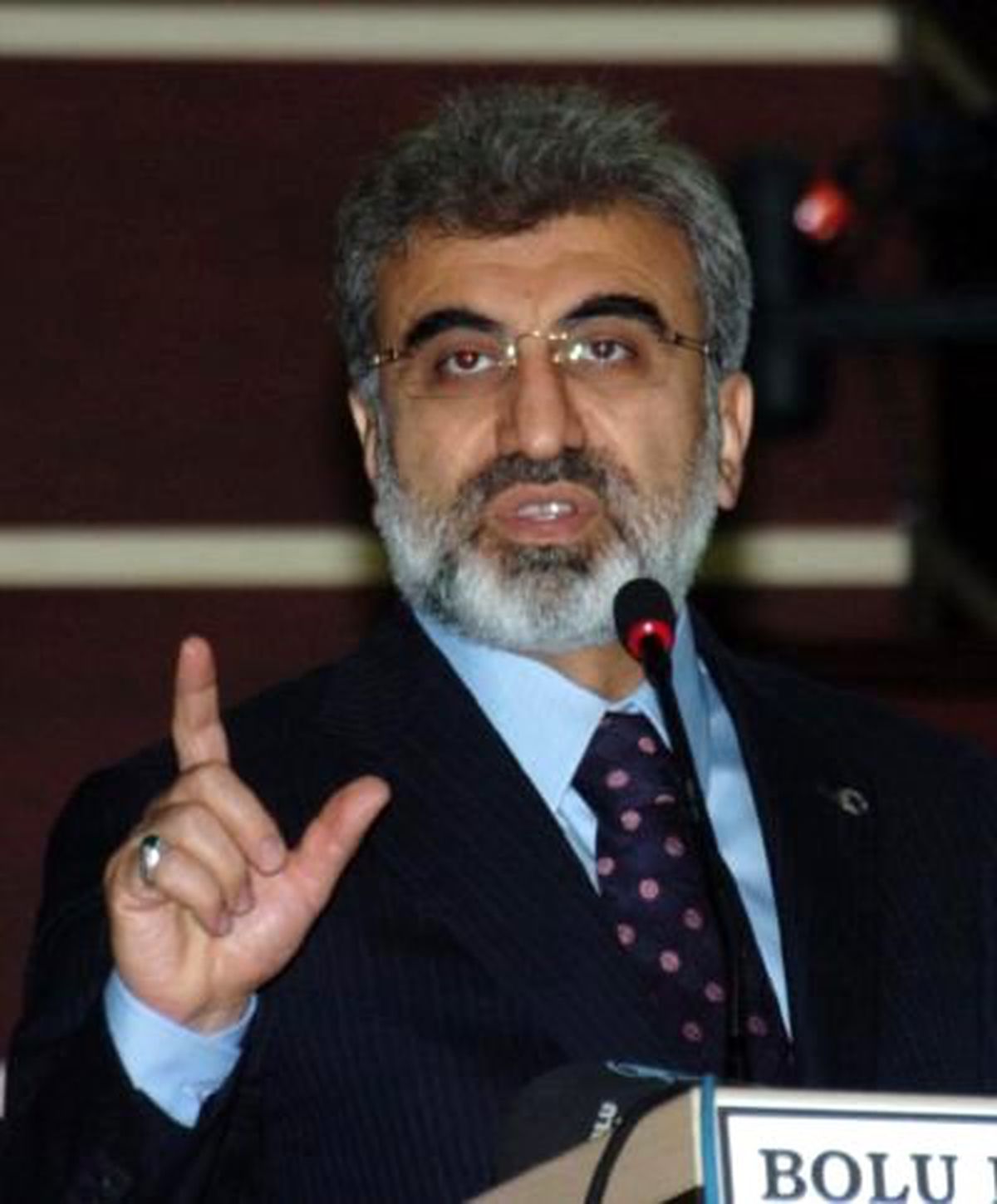 "Zor Durumdaydılar Dayanamadım"