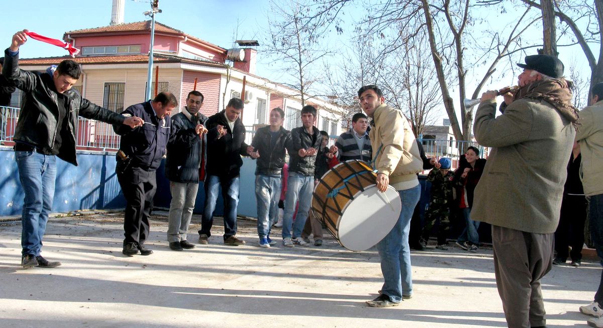 Araban Polisi, Asker Adaylarını Davul Zurna ile Uğurladı