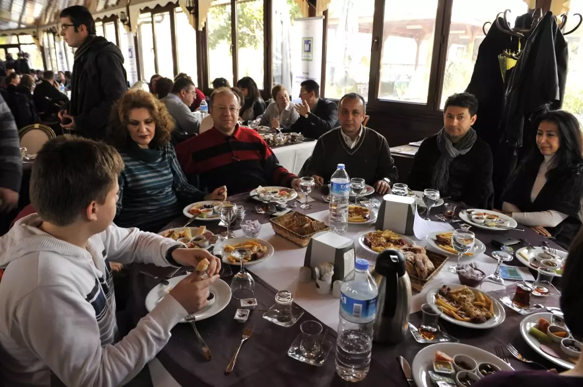 Bsmmmo\'dan Otistik Çocuklara Anlamlı Destek